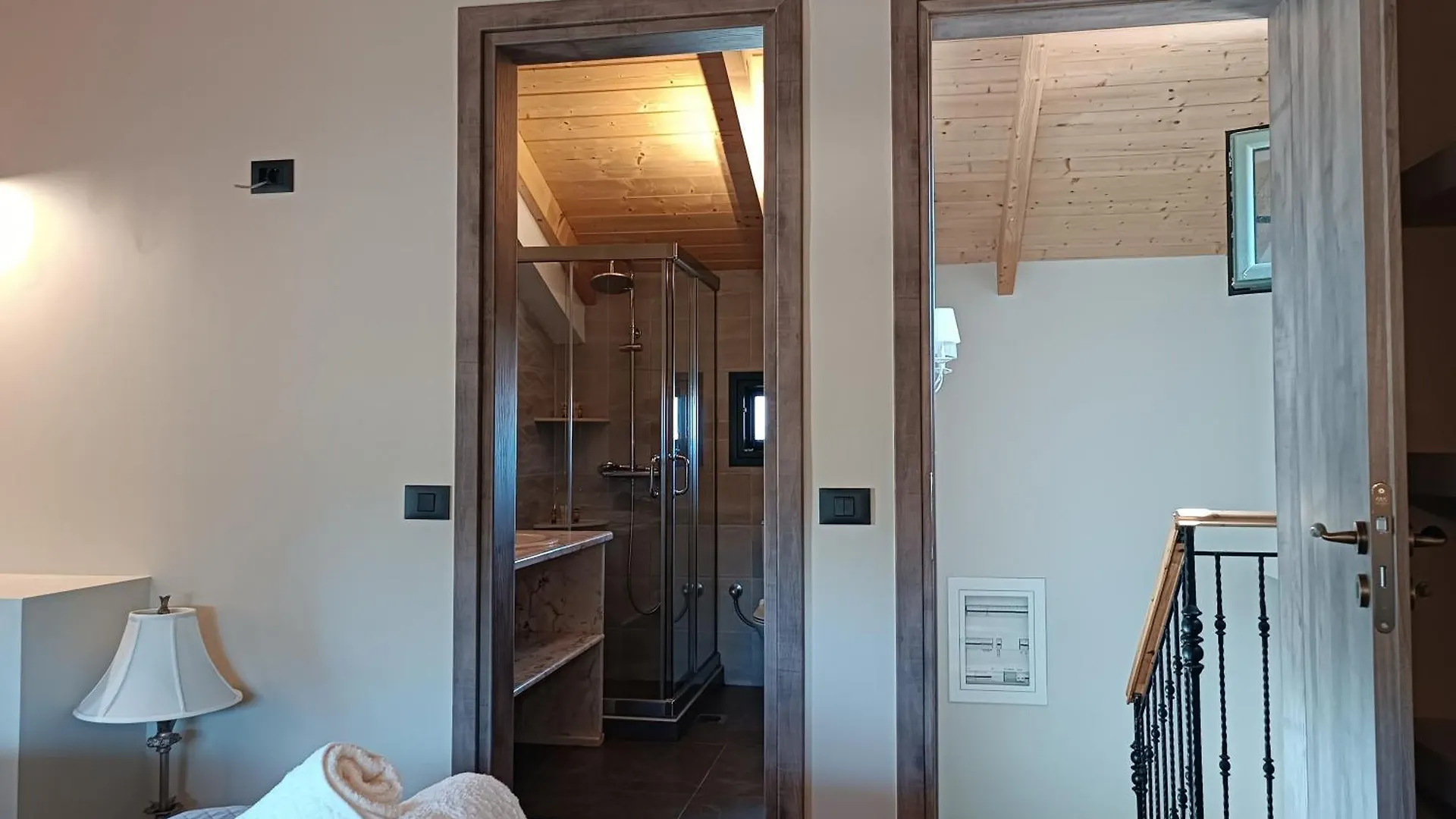 Villa Alexander - Luxury 2 Bedroom Stone Villa Kefalonia Island Greece