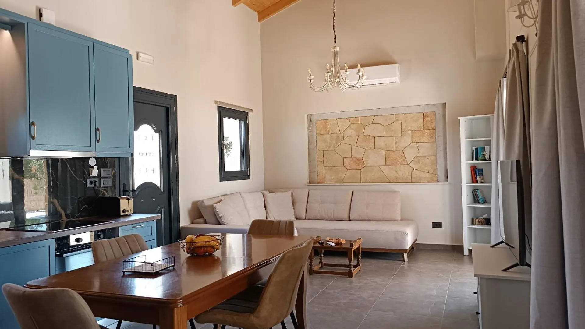 Villa Alexander - Luxury 2 Bedroom Stone Villa Kefalonia Island